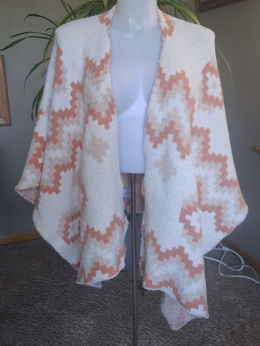 Idyllwind Southwestern Cardigan Aztec Geometric Print Shawl OSFM Poncho Festival